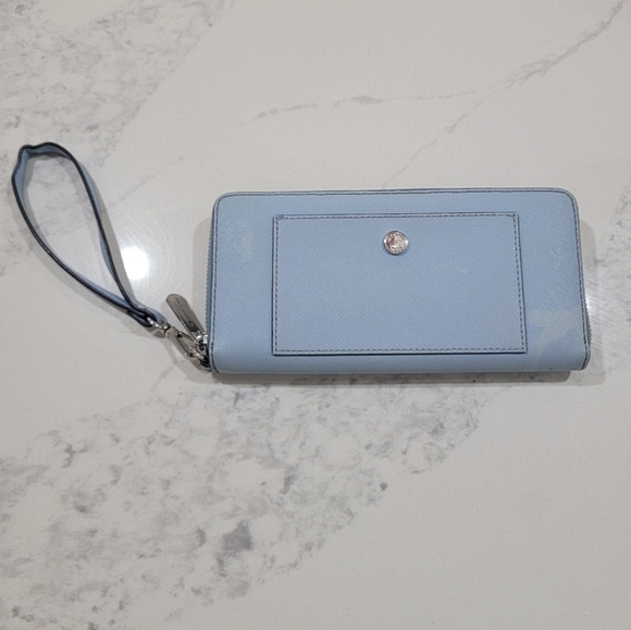 Michael Kors Handbags - Michael Kors Blue Wristlet Wallet